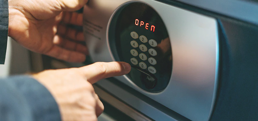 Cash Safe Openers in Palermo, California