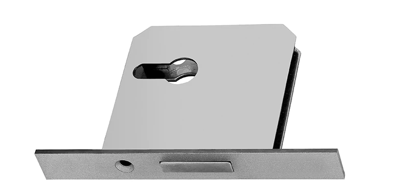 Fix A Deadbolt Door Lock in Palermo, California